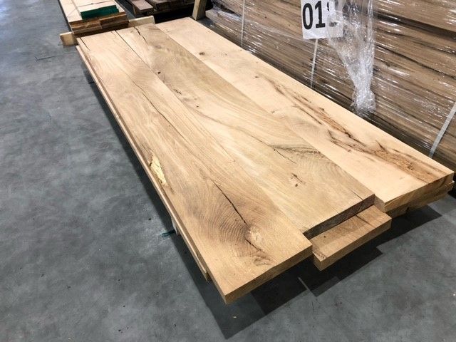 Eiken balken Geschaafd 39 mm dik | 28 cm breed | 250 cm lang Extra rustiek