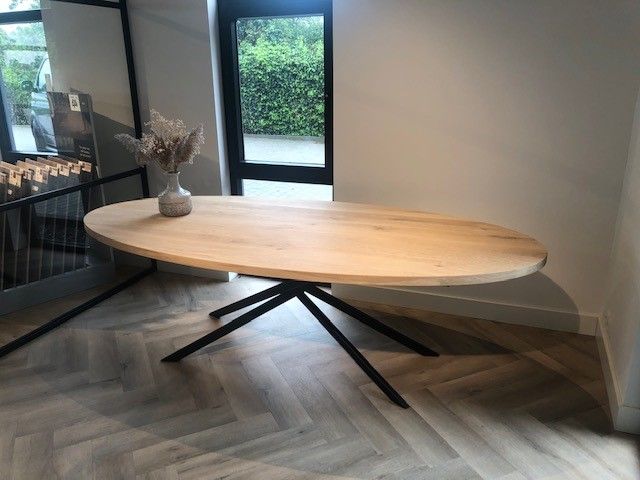Eiken Tafelblad Ovaal 110 x 220 cm | 4 cm dik